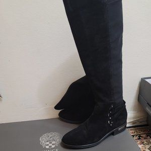 VINCE CAMUTO BOOTS NEW